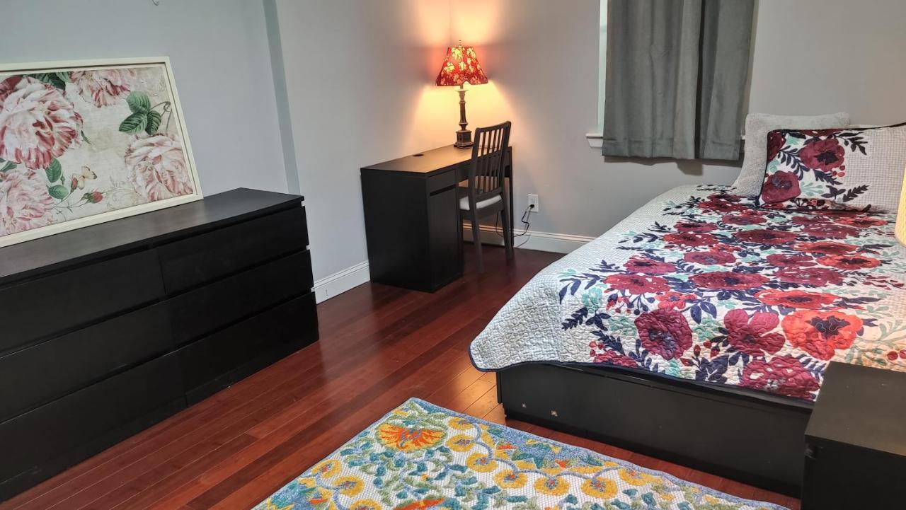 Fairmount House At The Mann Free Street Parking Quiet Spacious *