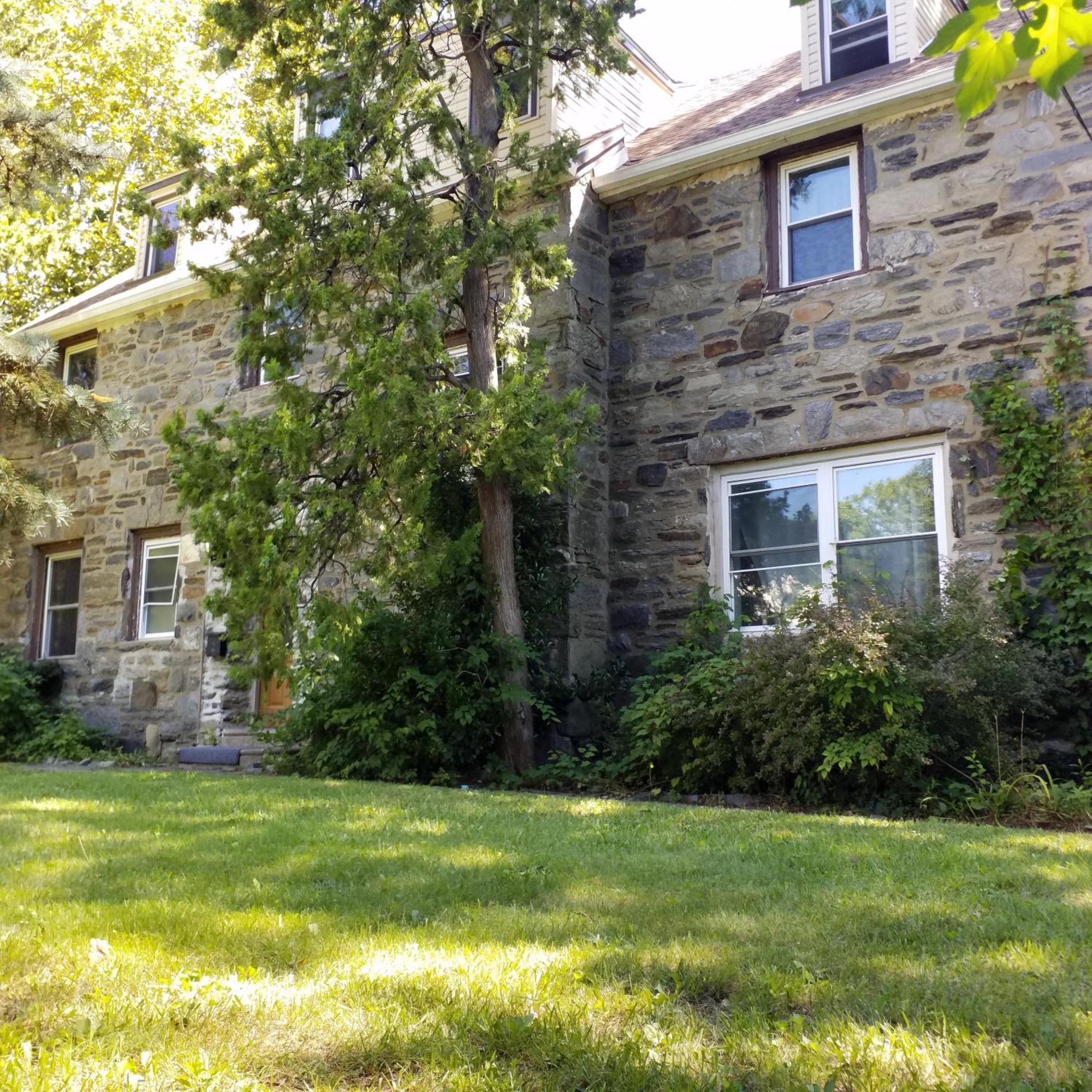 Casa de hóspedes Fairmount House At The Mann Free Street Parking Quiet Spacious
