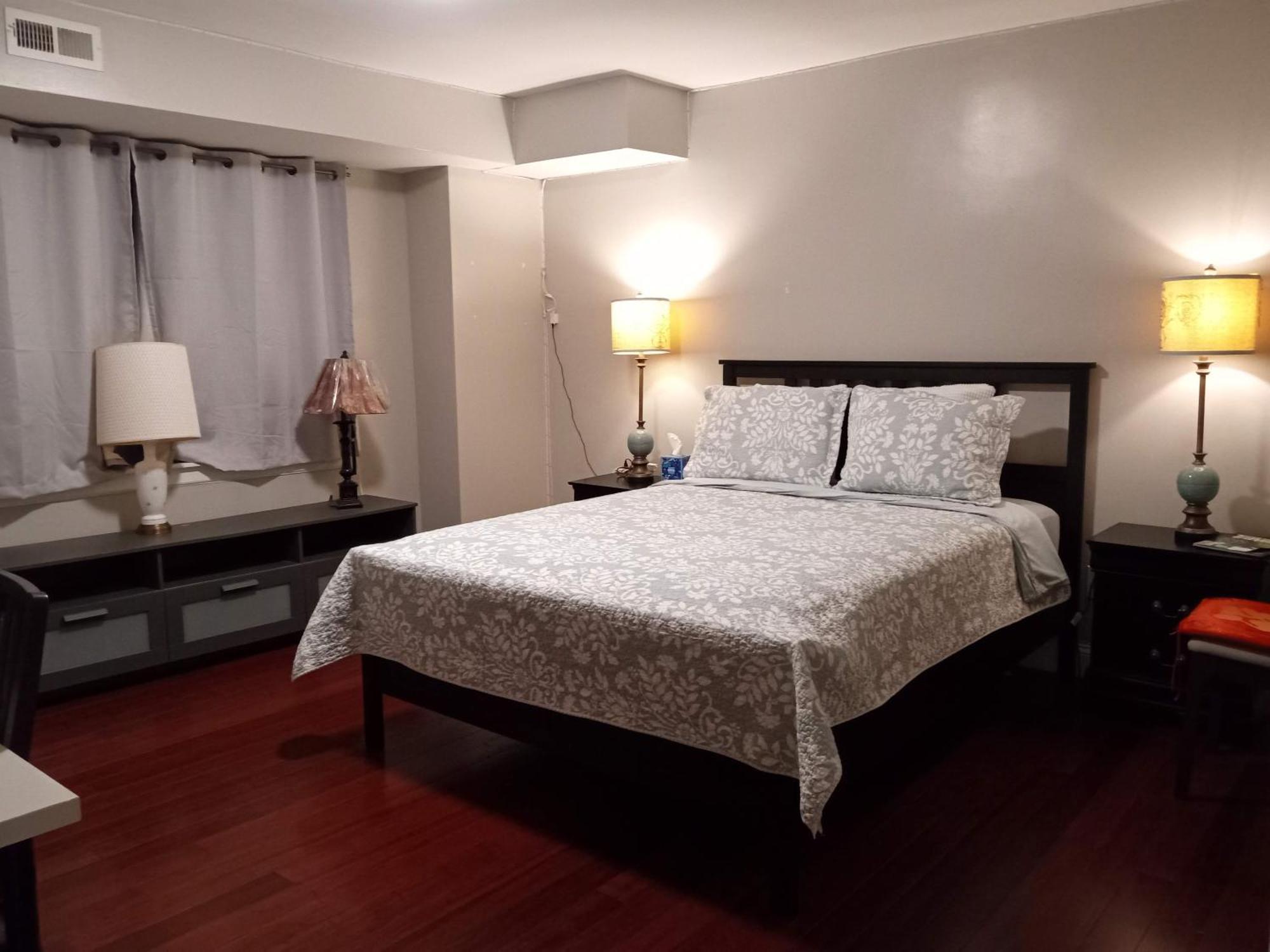 Fairmount House At The Mann Free Street Parking Quiet Spacious *